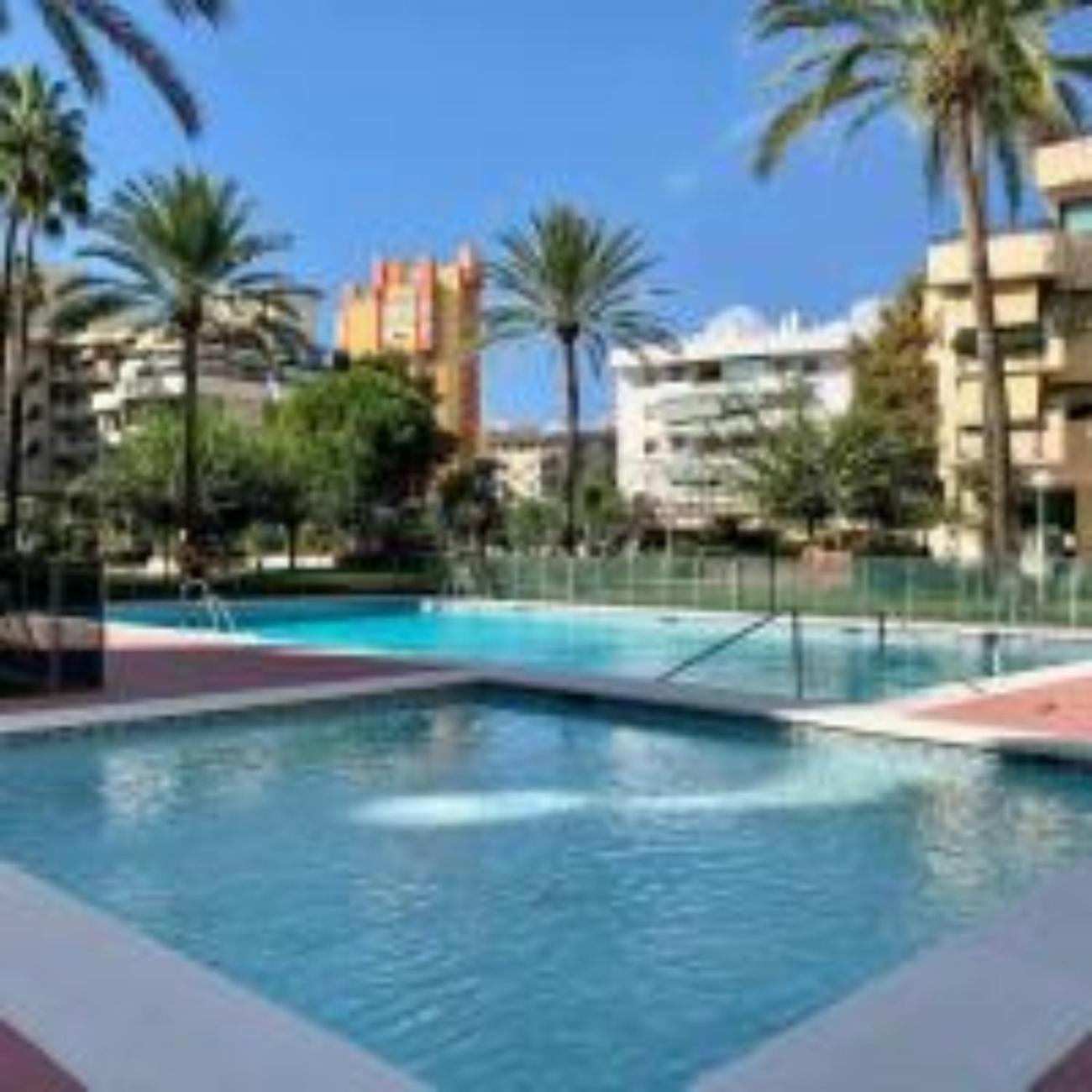 Apartment Primera Linea Del Mar - Acceso Directo Playa Carihuela *